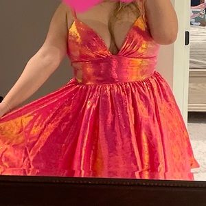 so cute for hoco/ special occasions